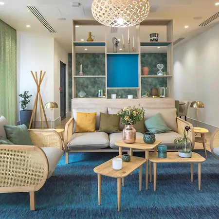 Zenao Lejlighedshotel Puteaux